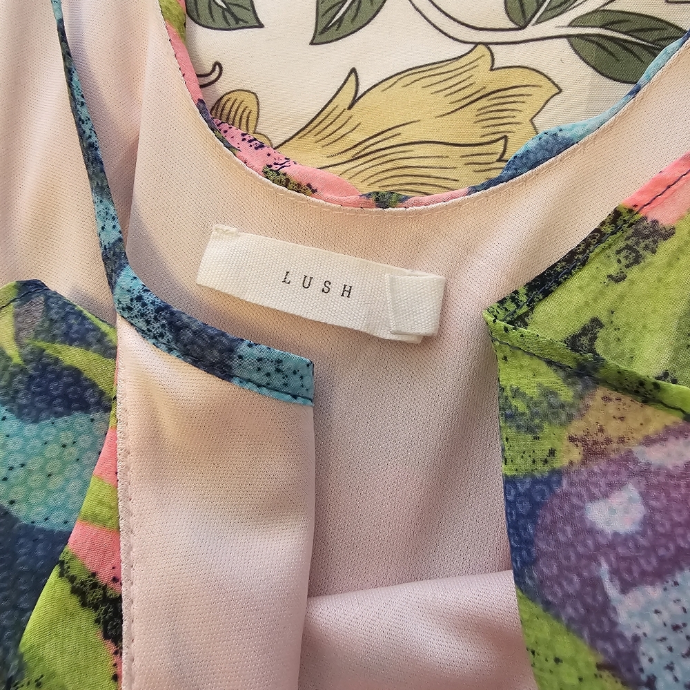 Spring mini dress - Picture 4 of 5